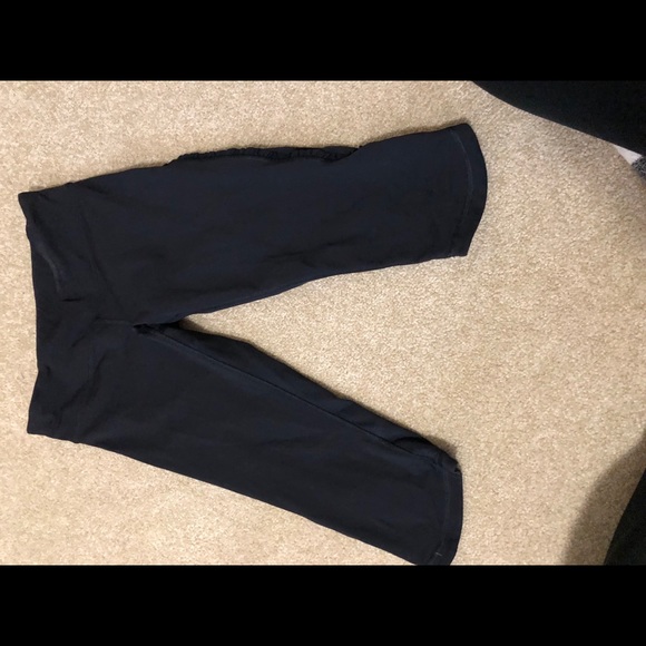 Lululemon cropped running leggings - Picture 2 of 4